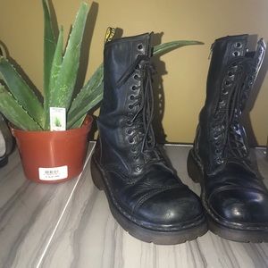 Vintage Dr Martens